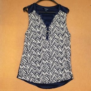 Lucky Brand sleeveless shirt. Size M
